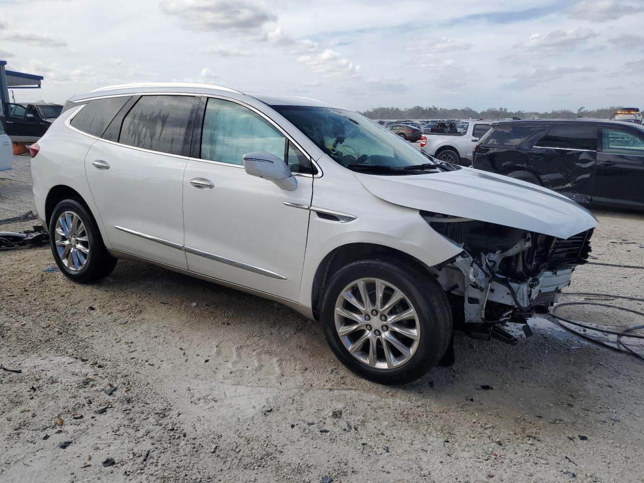 2019 Buick Enclave - Image 4
