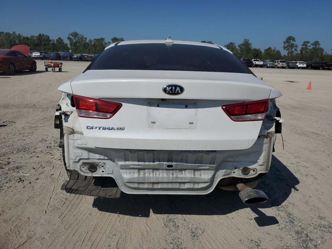 5XXGT4L32KG327584 2019 Kia Optima Lx