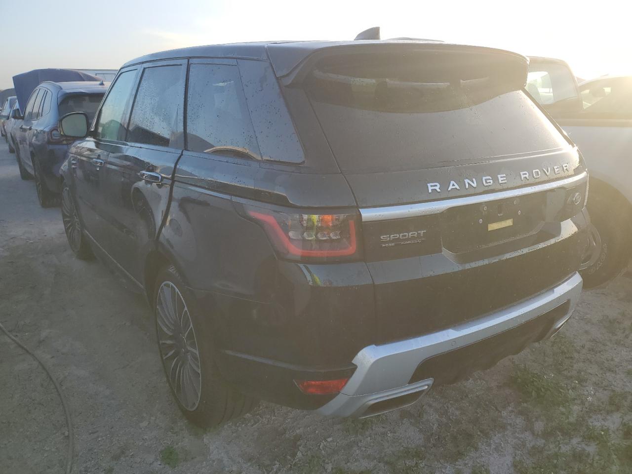 2021 Land Rover Range Rover - Image 2
