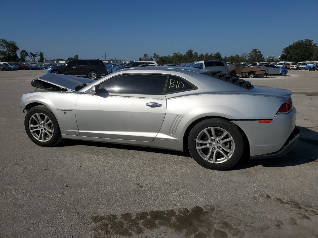 2015 Chevrolet Camaro - Image 2