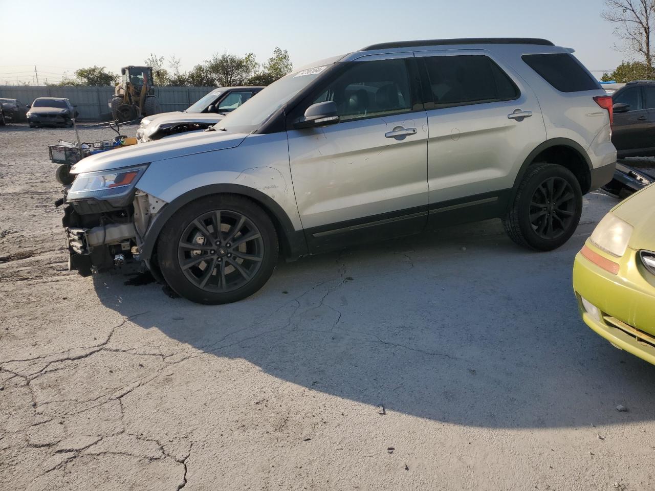 2017 Ford Explorer Xlt VIN: 1FM5K8D84HGB91368 Lot: 74796164