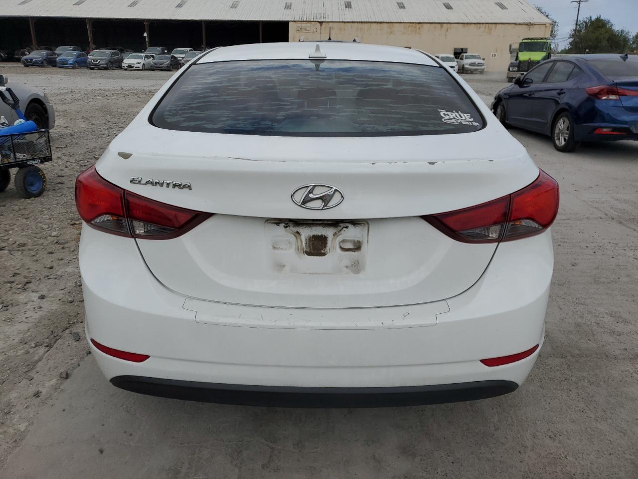 2016 Hyundai Elantra - Image 6