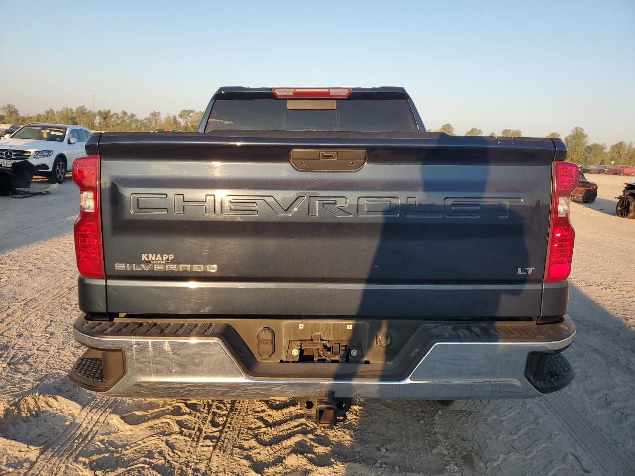 2021 Chevrolet Silverado - Image 6