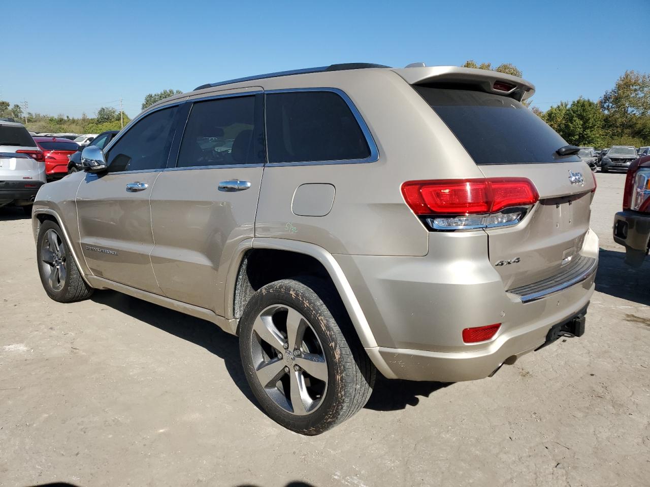 2014 Jeep Grand Cherokee - Image 2