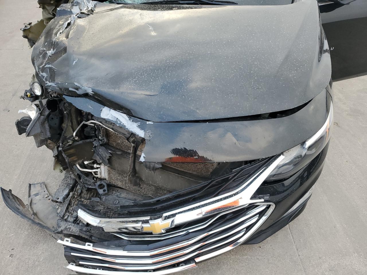 2019 Chevrolet Malibu - Image 11