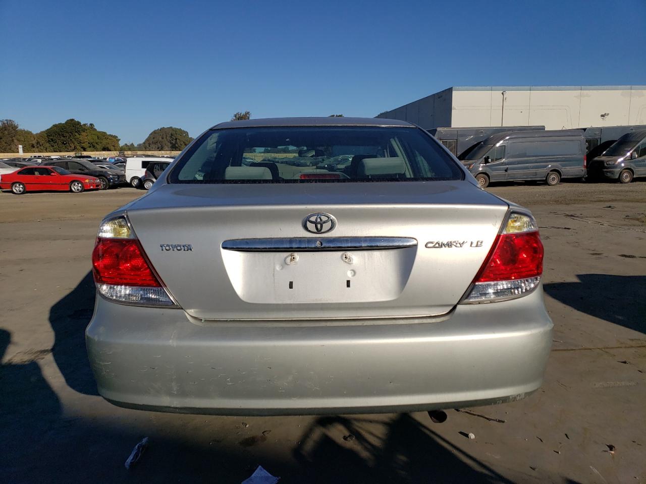 2005 Toyota Camry Le VIN: 4T1BE32K25U636621 Lot: 77692604