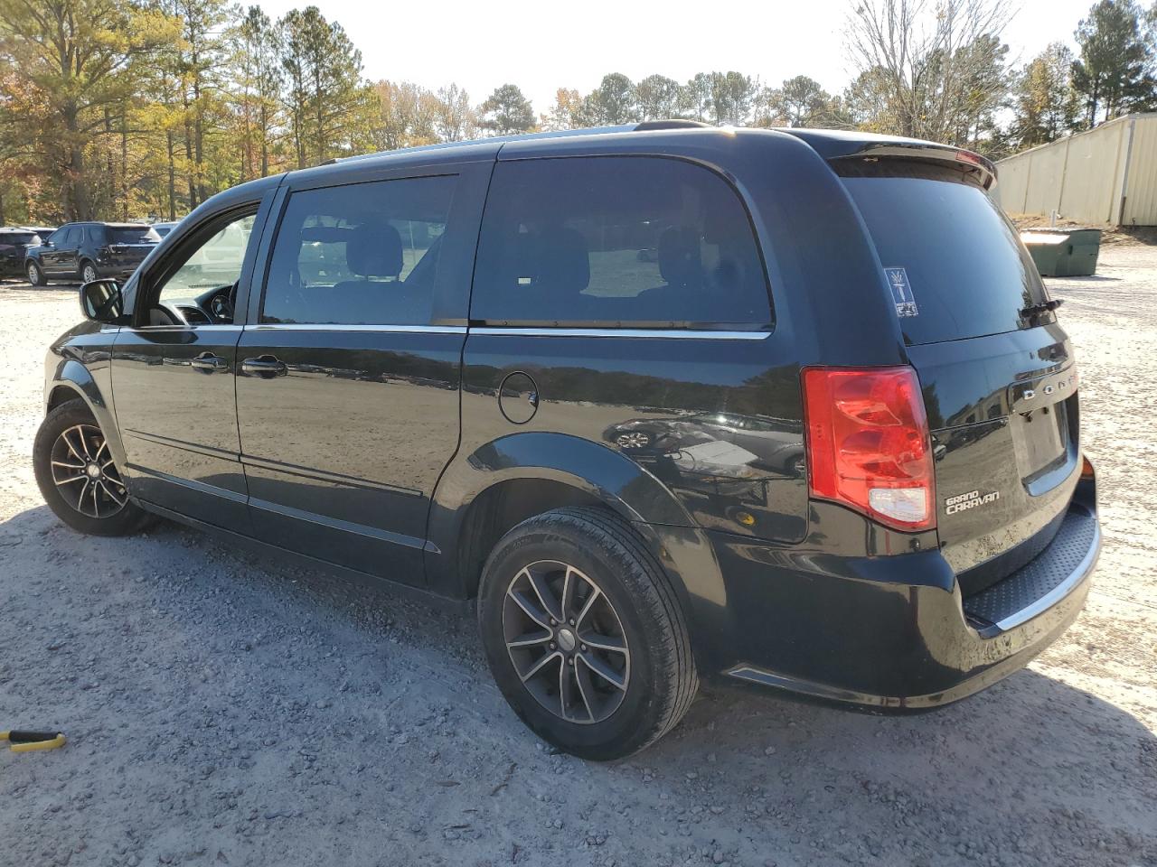 2017 Dodge Caravan - Image 2