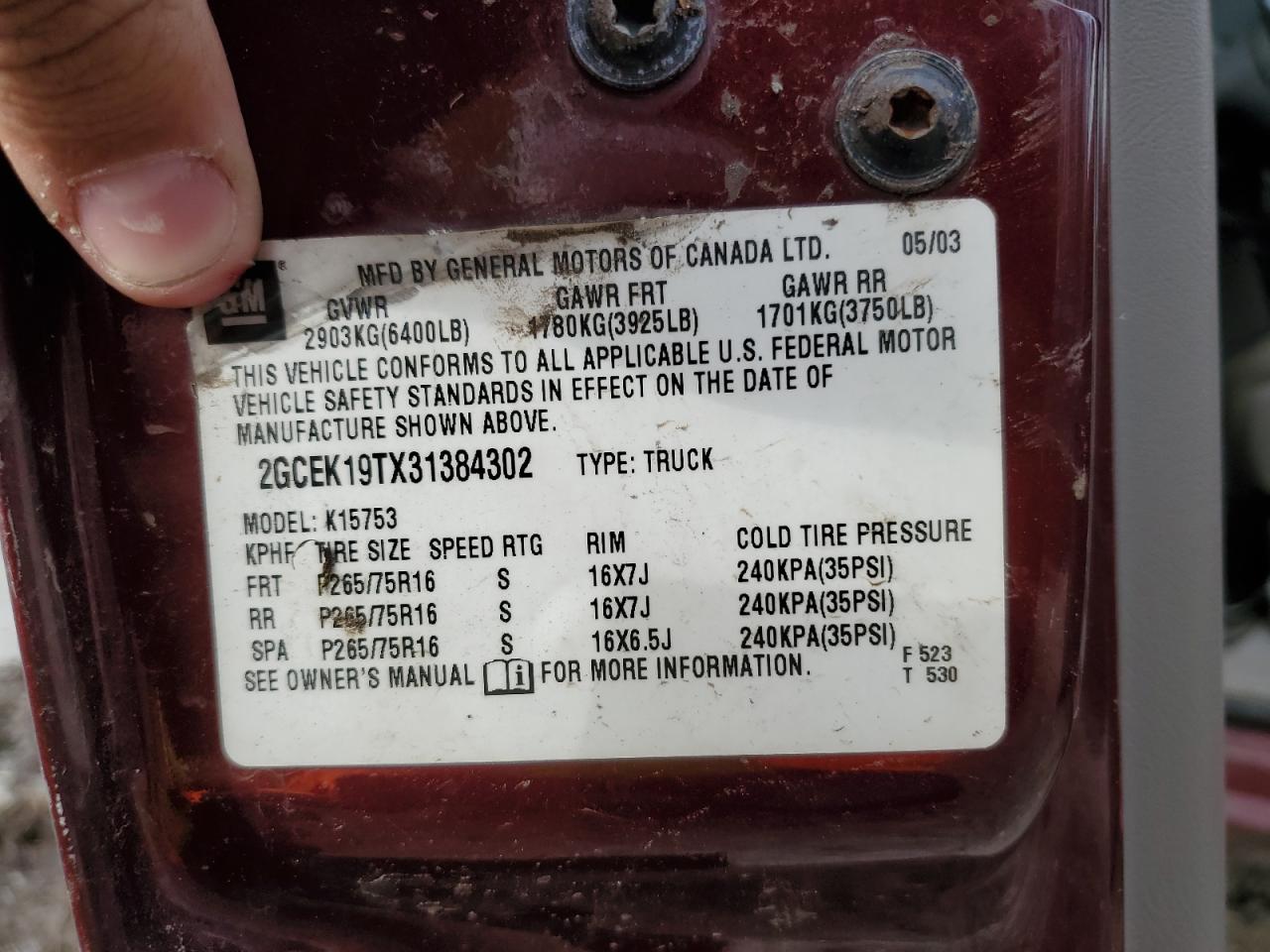 2003 Chevrolet Silverado - Image 12