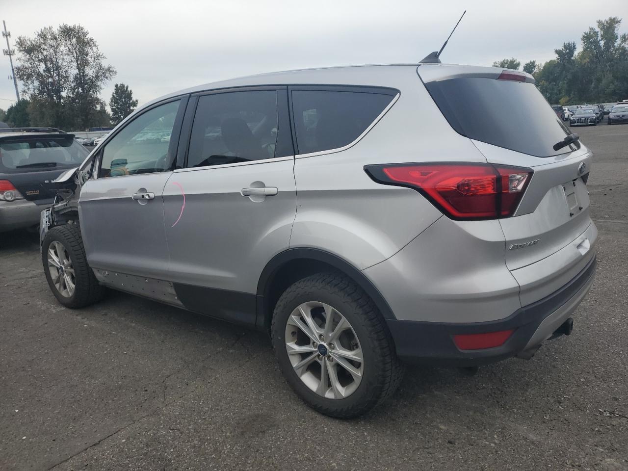 2019 Ford Escape - Image 2