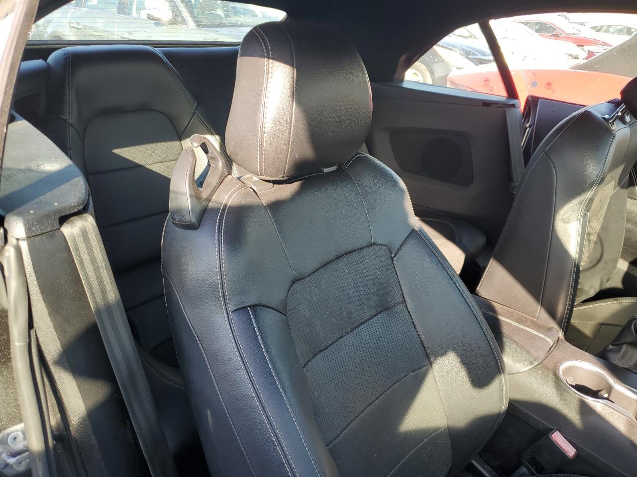 2019 Ford Mustang - Image 10