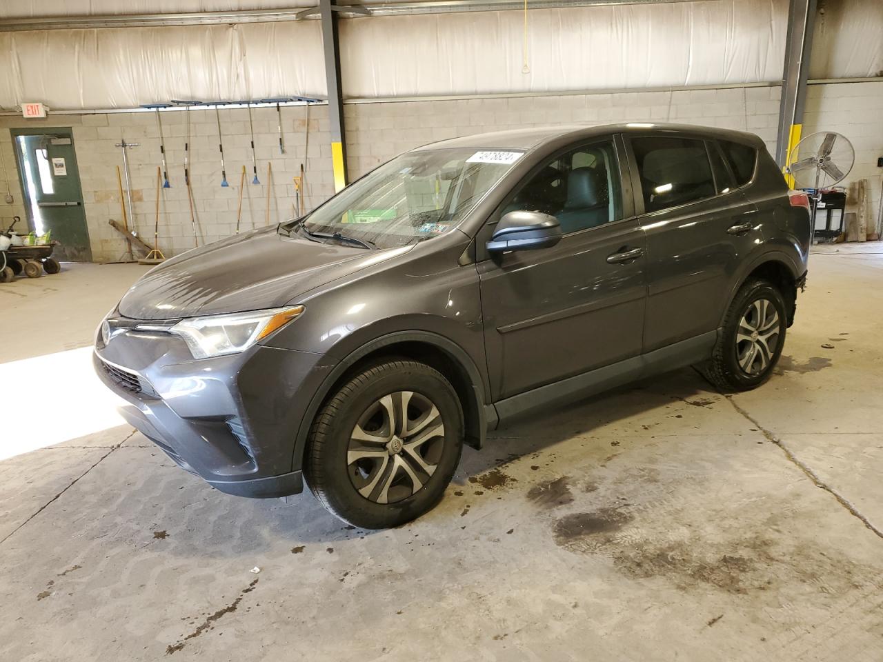 JTMZFREVXJJ179092 2018 TOYOTA RAV 4 - Image 1