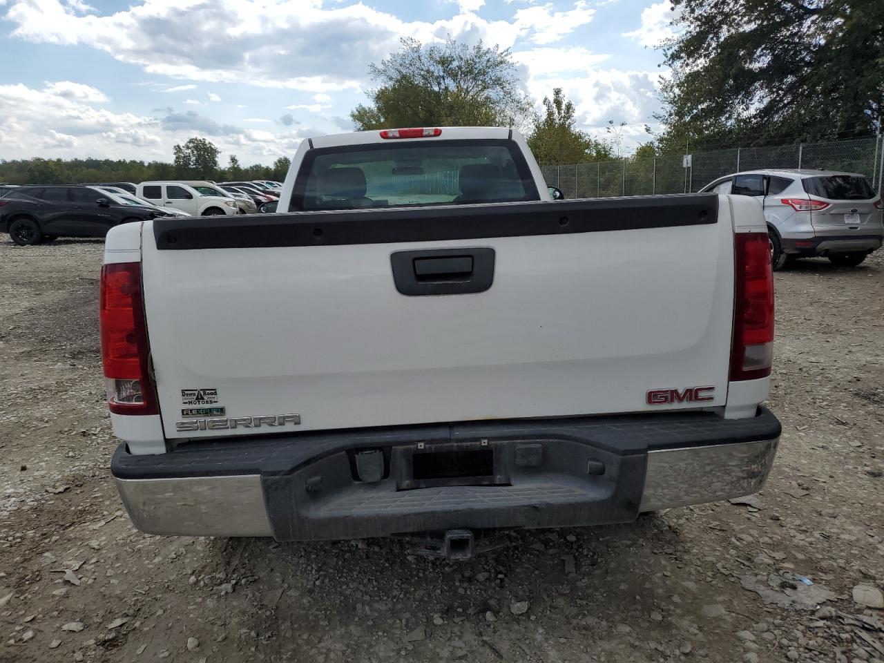 2012 GMC Sierra - Image 6