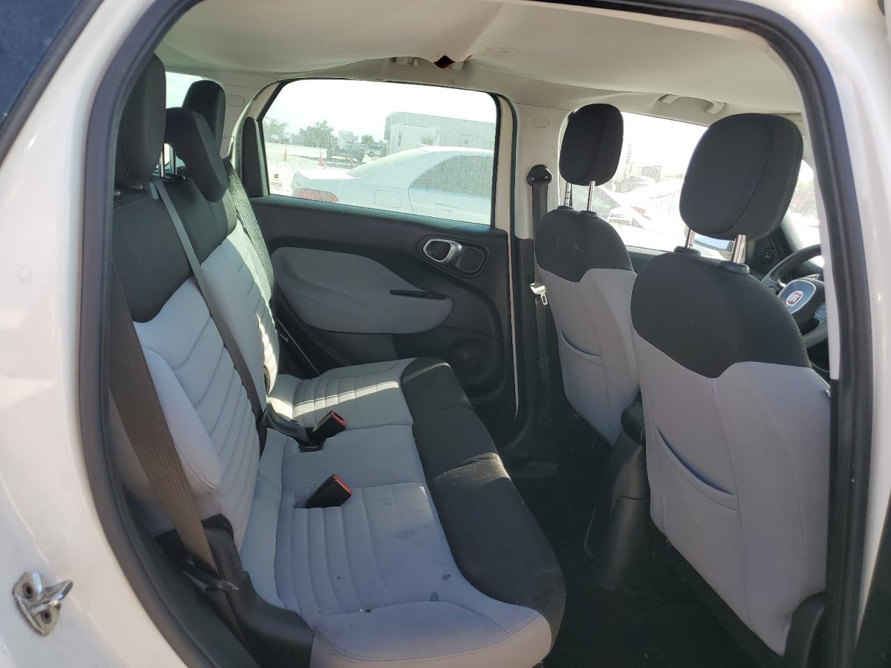 2014 Fiat 500 - Image 10