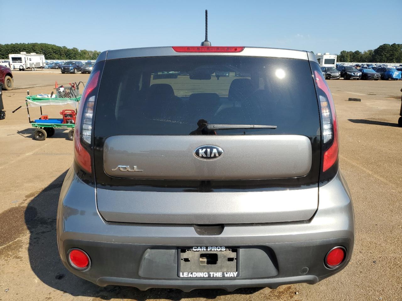 KNDJN2A21H7485592 2017 Kia Soul