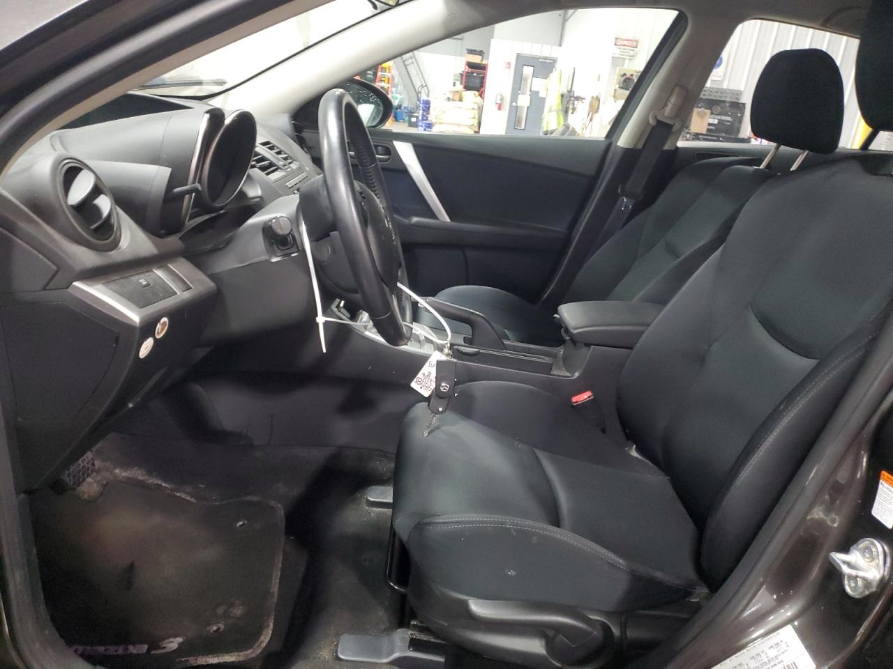 2010 Mazda 3 - Image 7