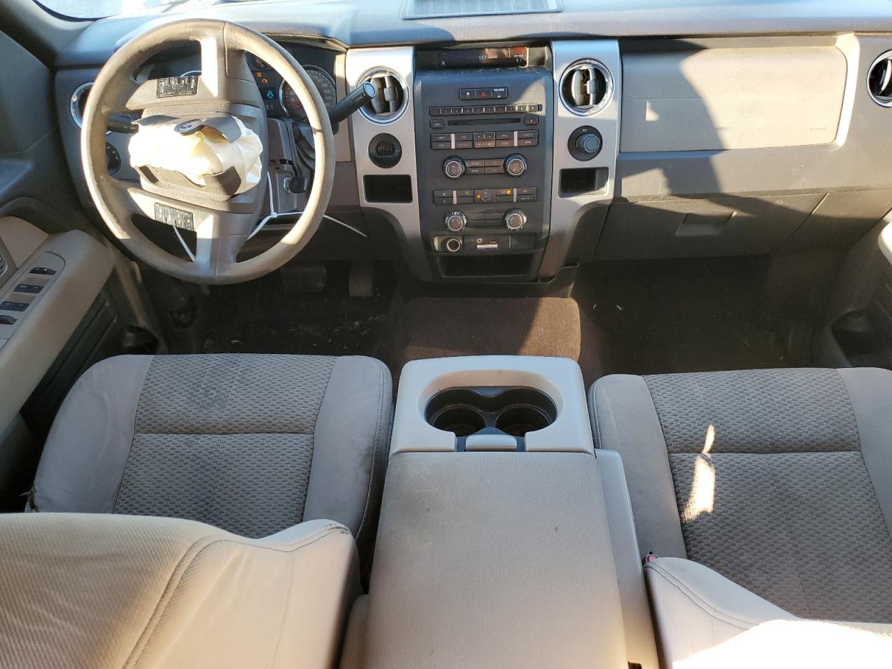 2010 Ford F-150 - Image 8