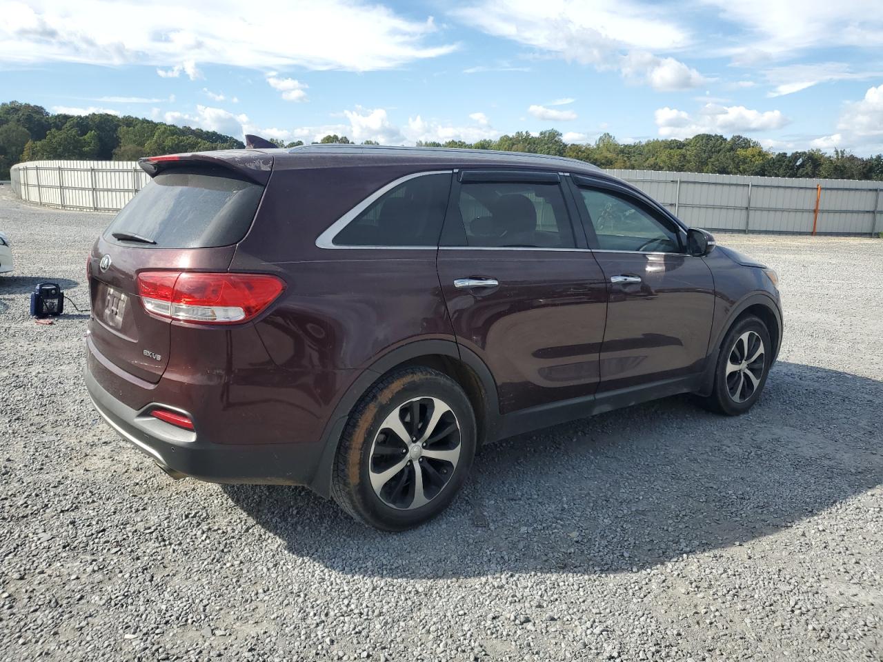 2017 Kia Sorento - Image 3