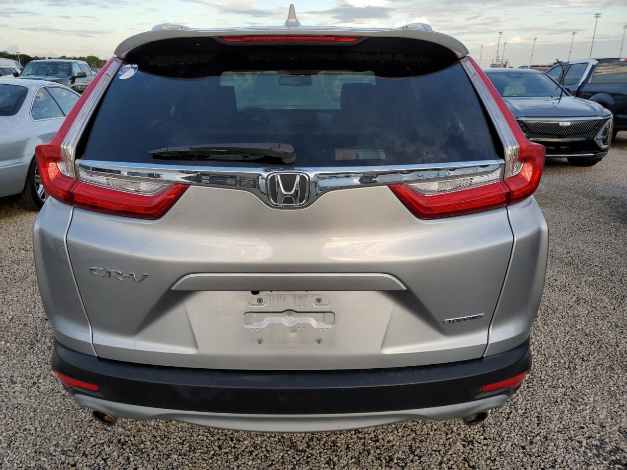 5J6RW1H94HL010730 2017 Honda Cr-V Touring