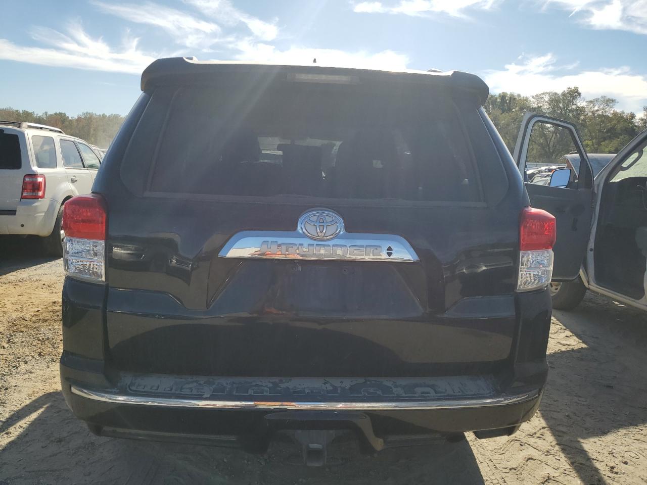 JTEBU5JR5A5015259 2010 Toyota 4Runner Sr5