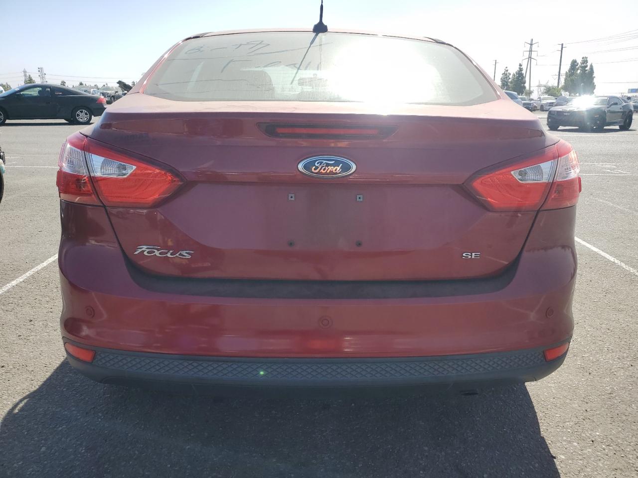 2014 Ford Focus Se VIN: 1FADP3F27EL138878 Lot: 77035204