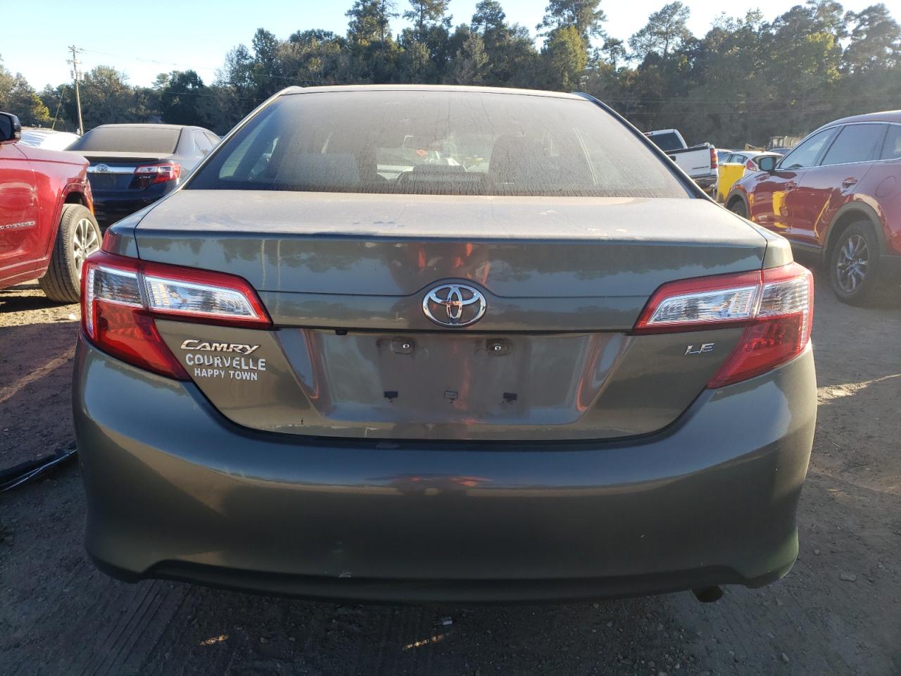 2014 Toyota Camry - Image 6