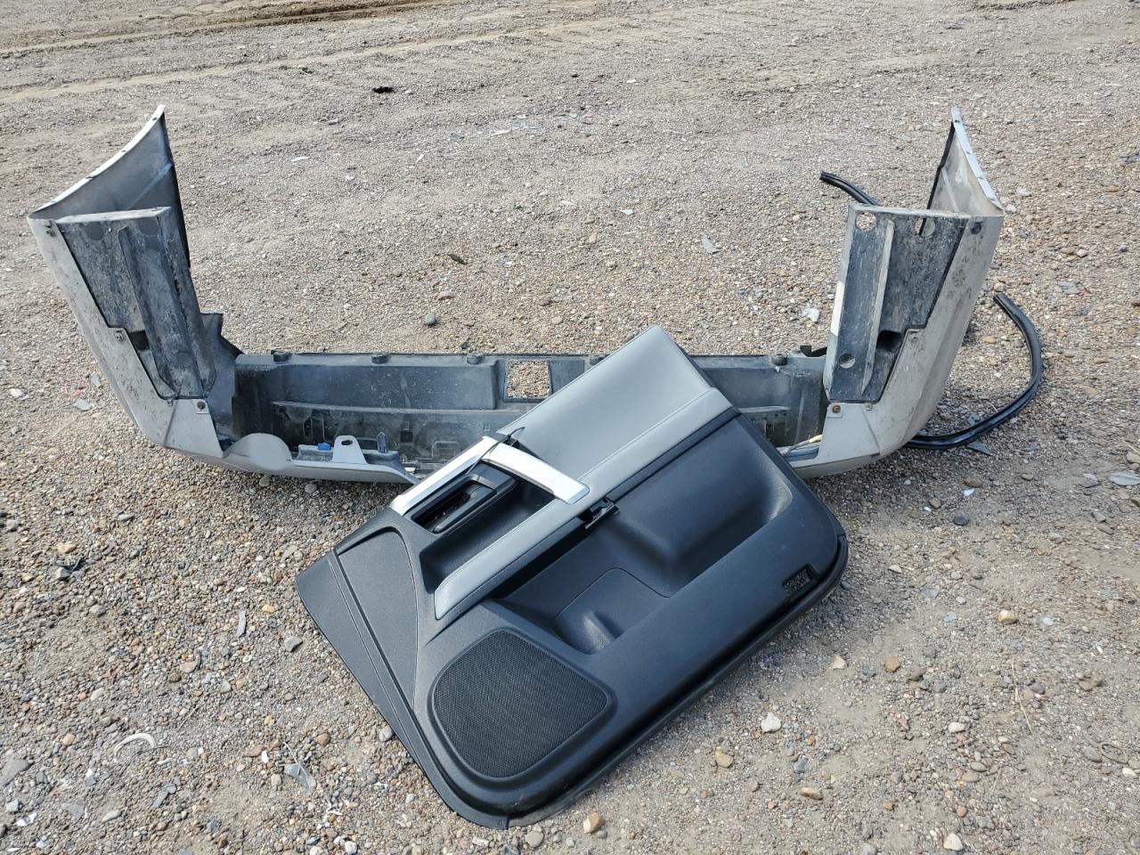 2012 Toyota 4Runner - Image 13