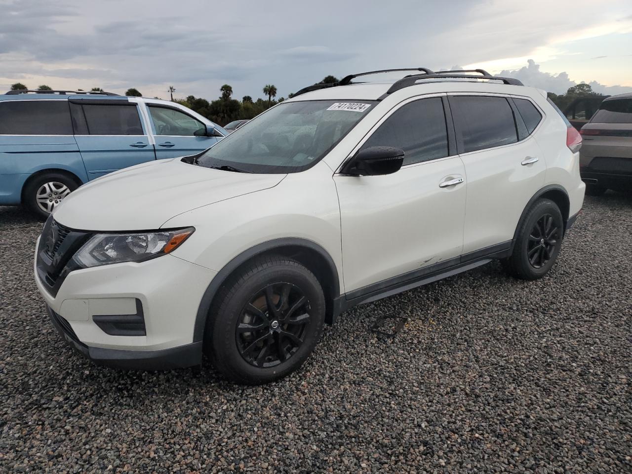 2018 Nissan Rogue - Image 1