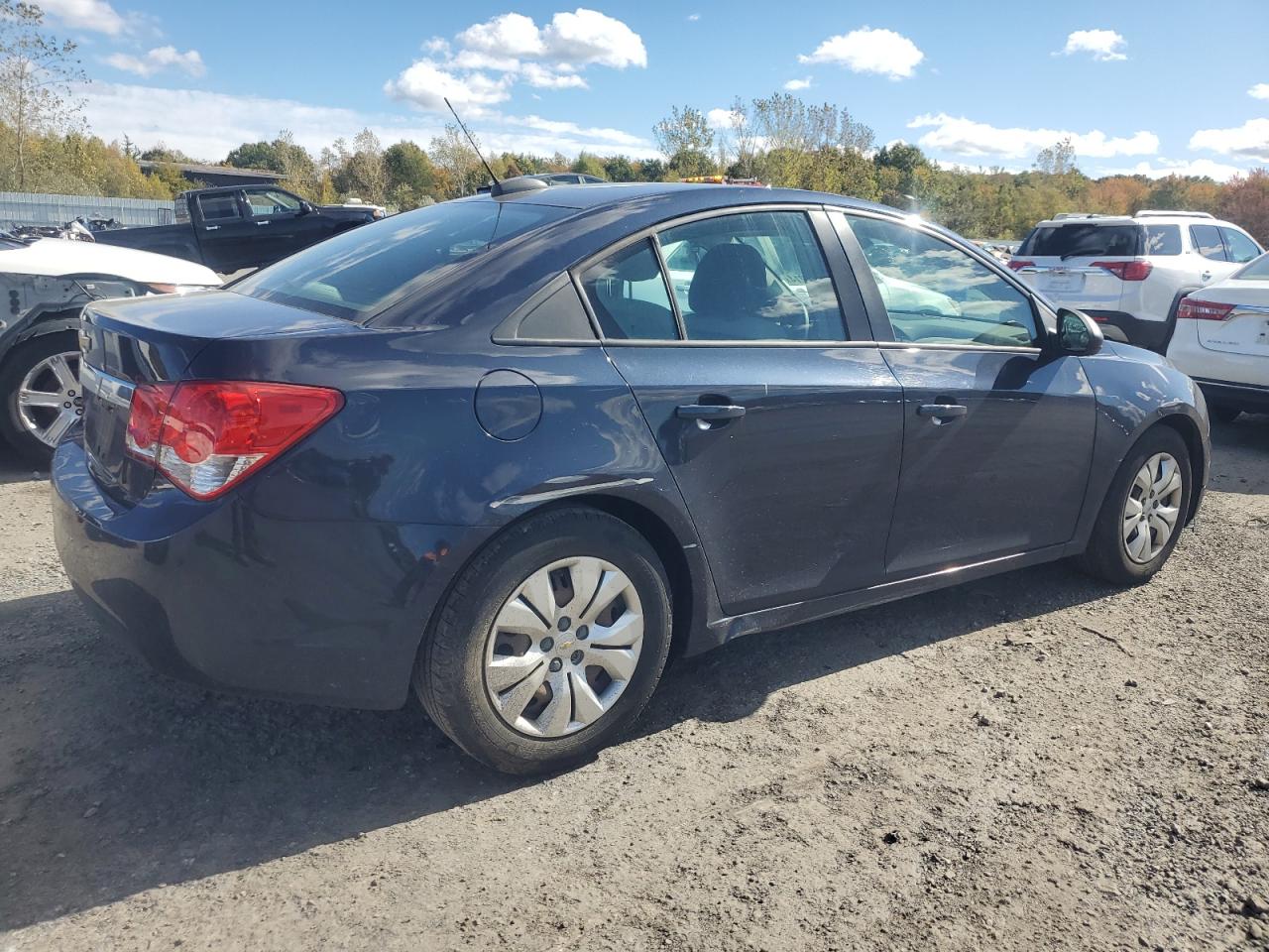 VIN 1G1PC5SG6G7101261 2016 CHEVROLET CRUZE no.3