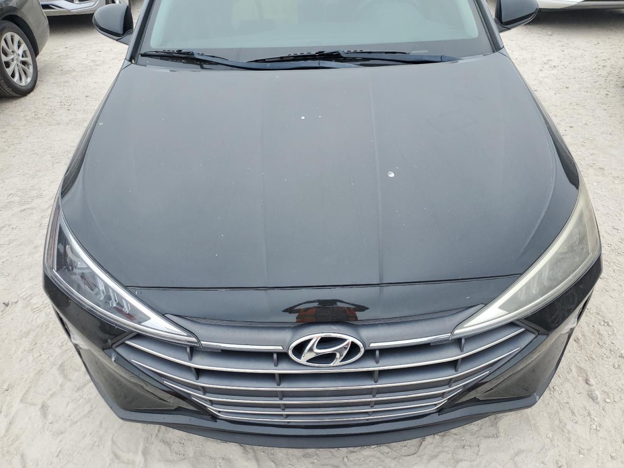 2019 Hyundai Elantra Sel VIN: KMHD84LF4KU841697 Lot: 75011344