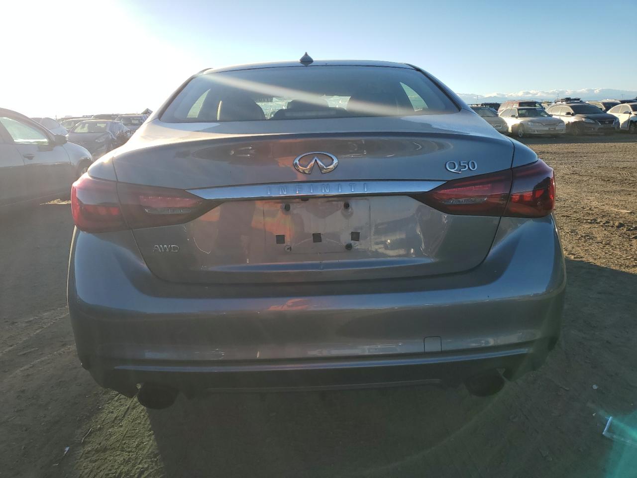 JN1EV7ARXJM433206 2018 Infiniti Q50 Luxe