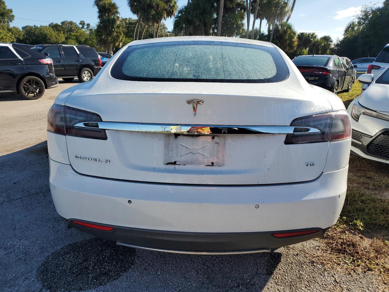 5YJSA1E13FF113982 2015 Tesla Model S