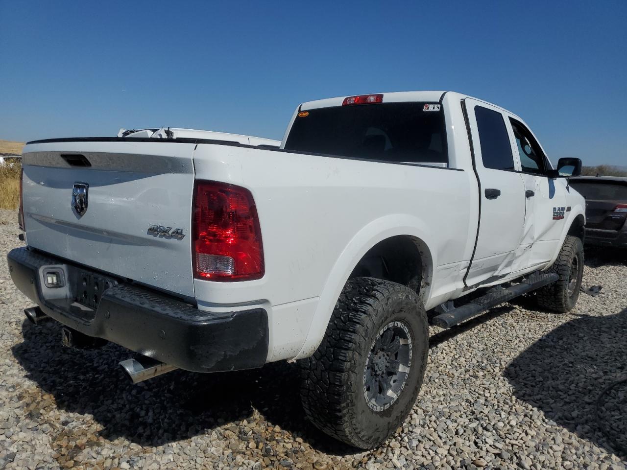 2016 RAM 2500 - Image 3