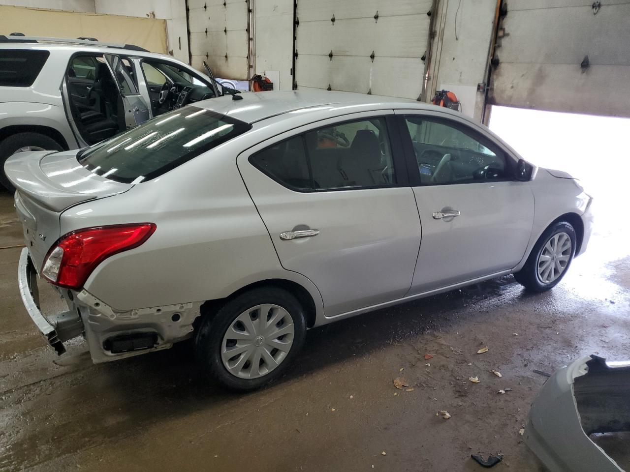 2019 Nissan Versa - Image 3