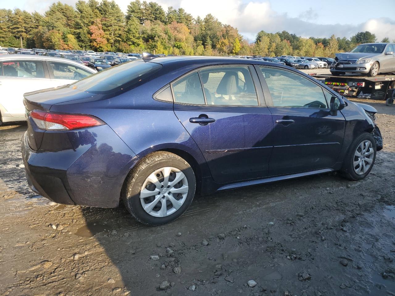 2021 Toyota Corolla - Image 3