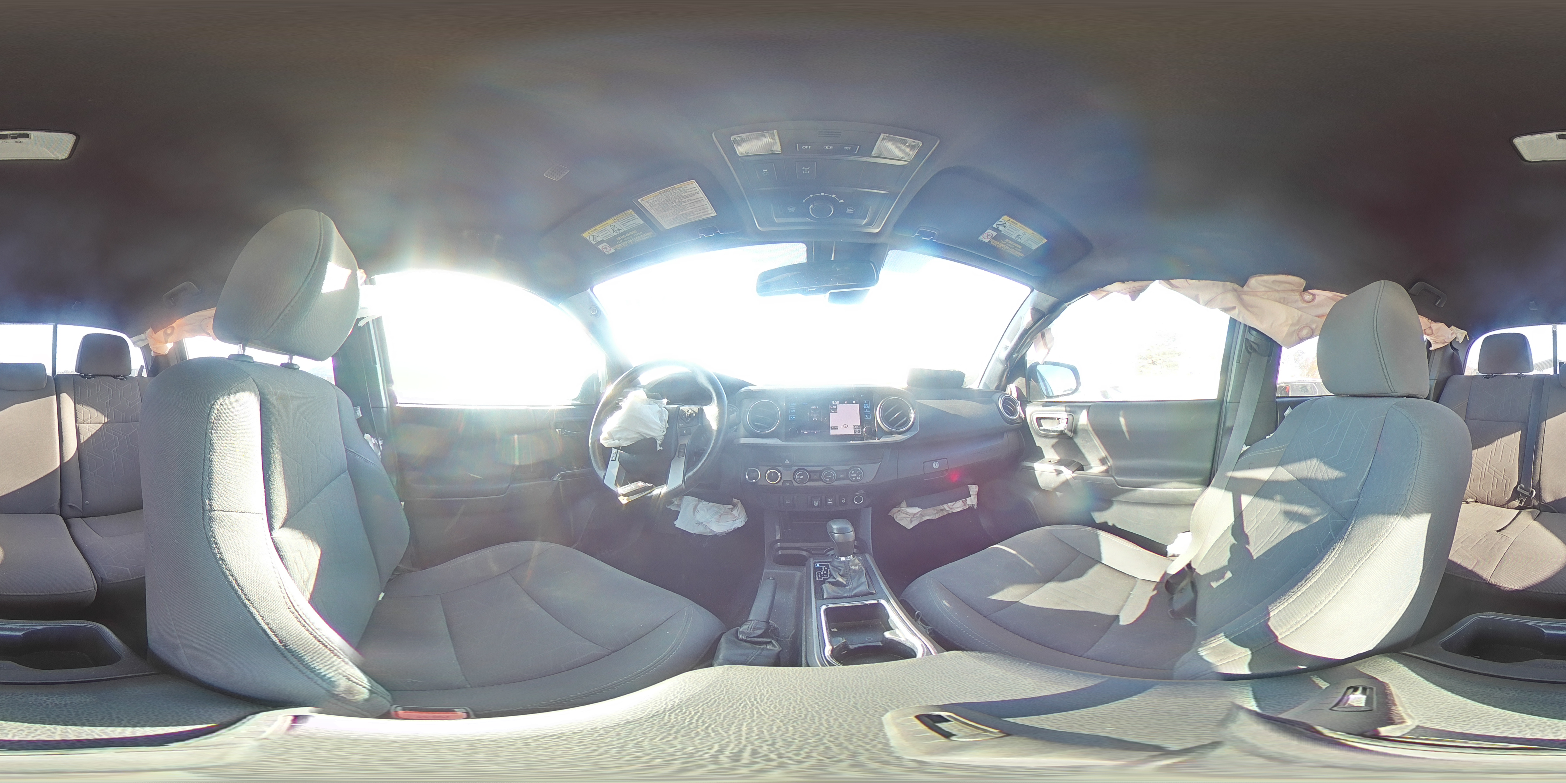 2019 Toyota Tacoma - Image 14