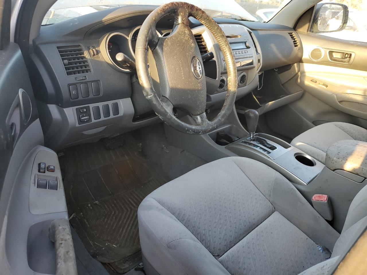 2006 Toyota Tacoma - Image 8