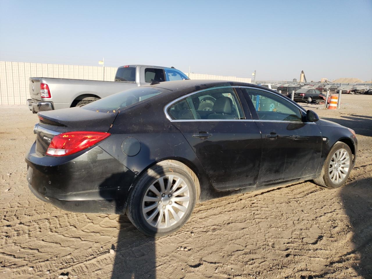 2011 Buick Regal - Image 3