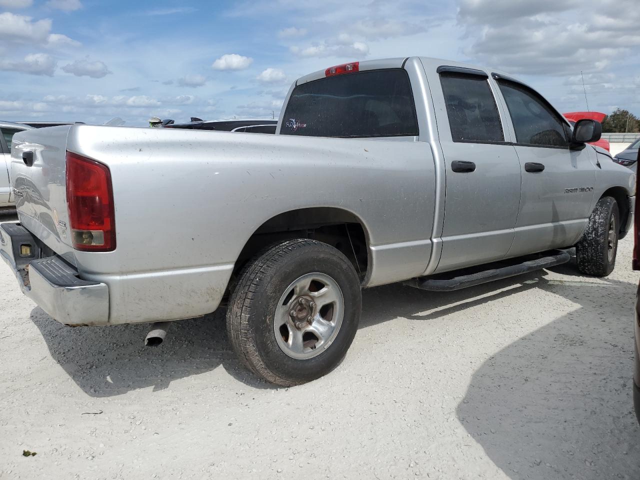 2003 Dodge RAM - Image 3
