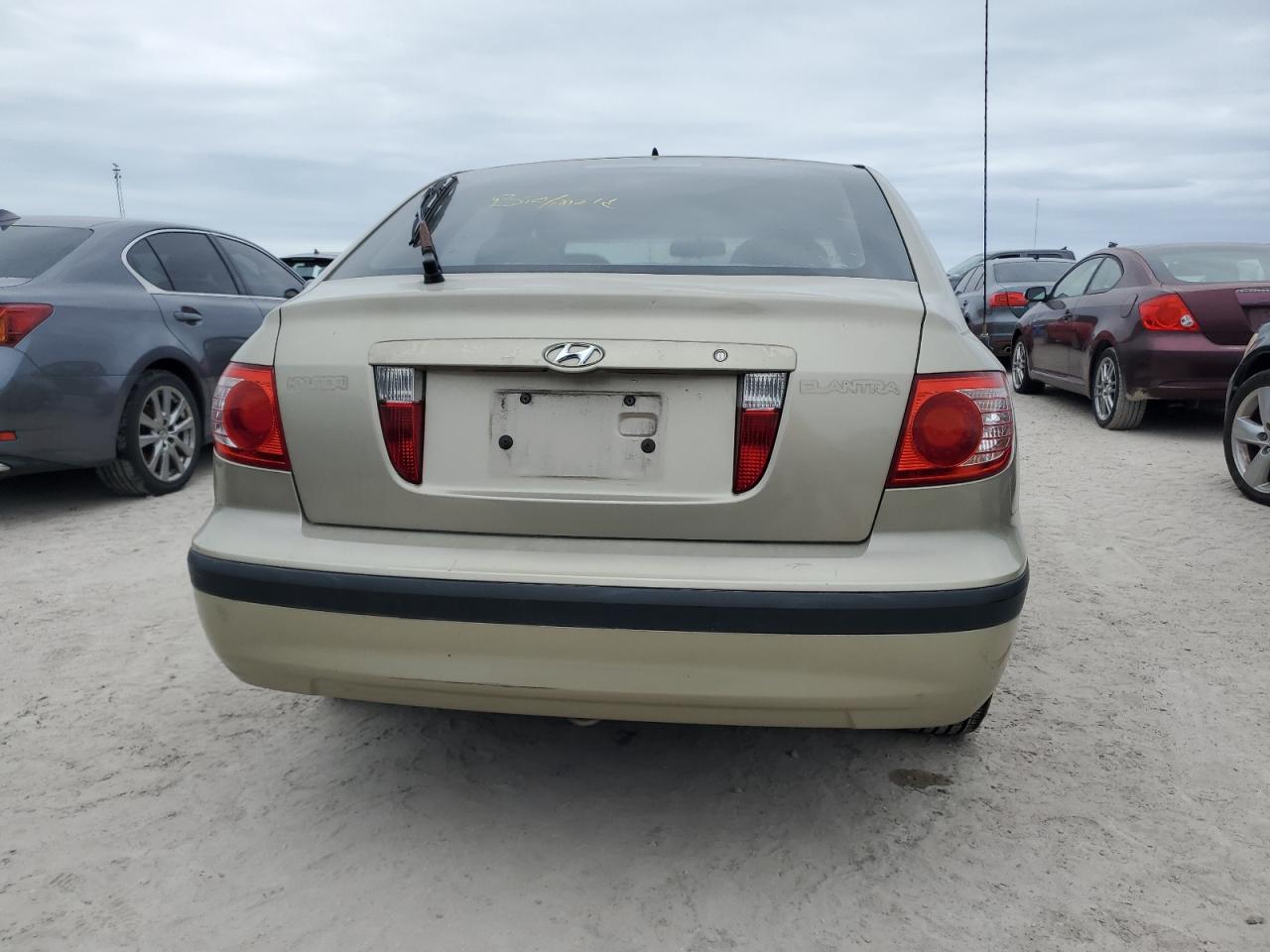 2005 Hyundai Elantra Gls VIN: KMHDN56D55U176807 Lot: 75062444