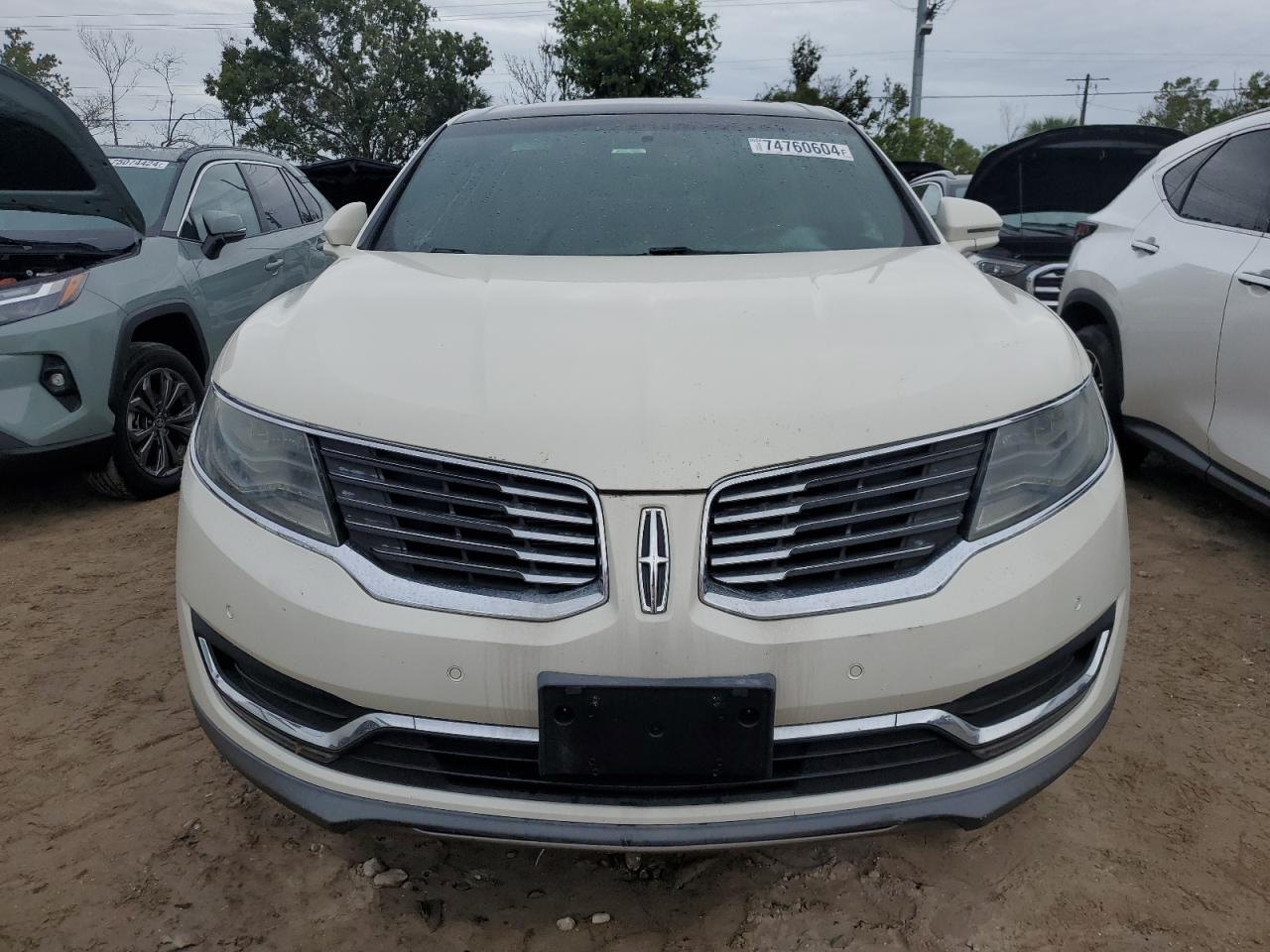 2016 Lincoln Mkx Black Label VIN: 2LMPJ7JR6GBL41901 Lot: 74760604