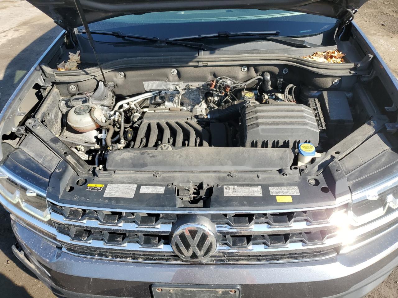 1V2LR2CA4JC549413 2018 Volkswagen Atlas Se