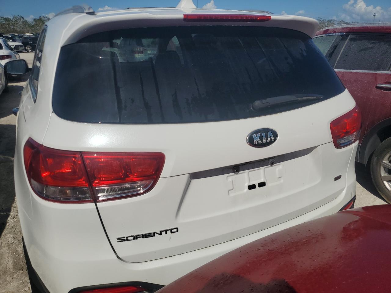 2018 Kia Sorento Lx VIN: 5XYPG4A32JG387334 Lot: 76305494