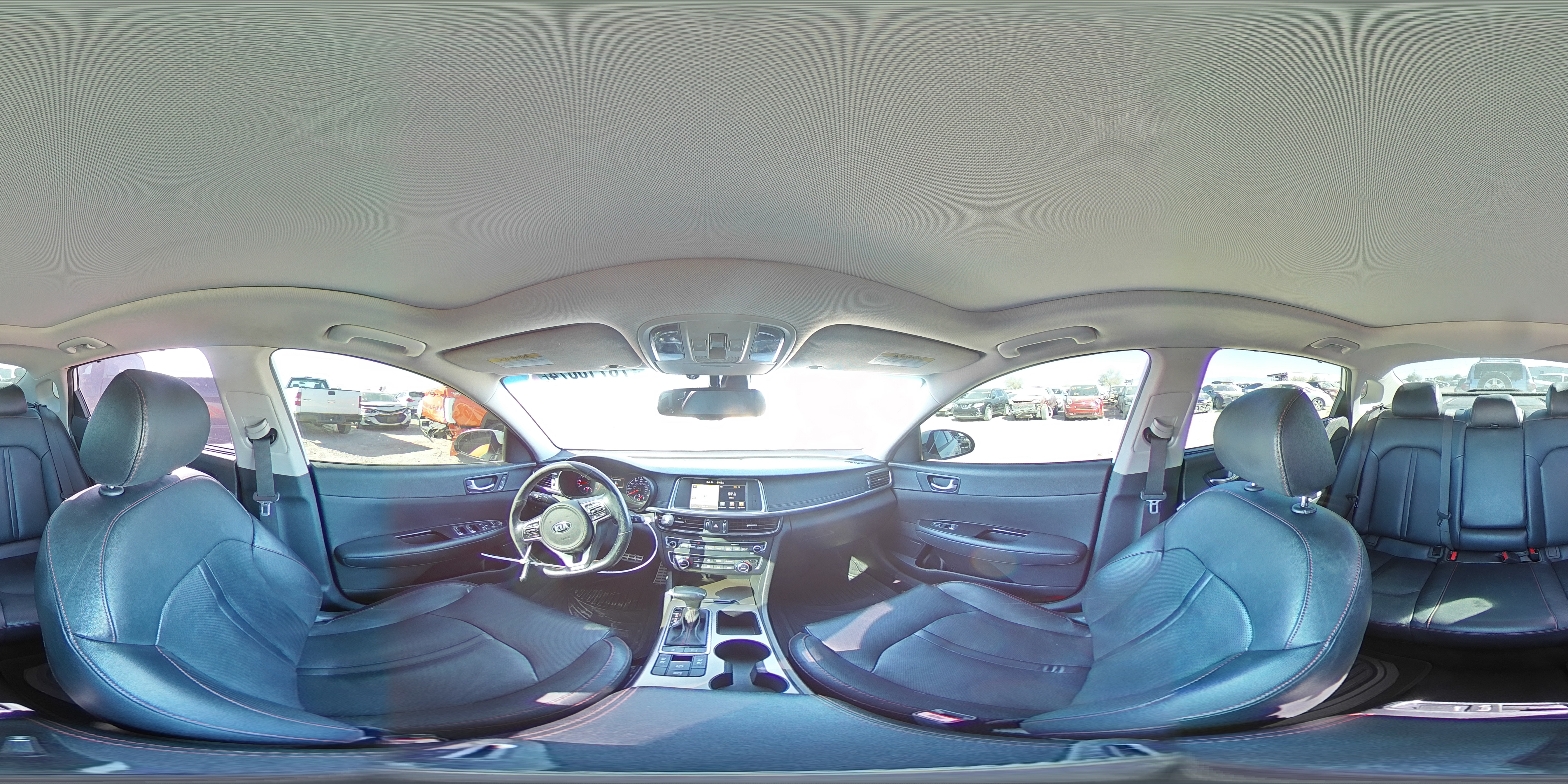 2016 Kia Optima - Image 13