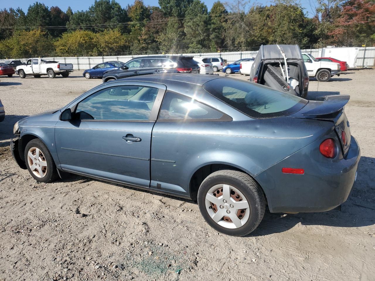 2007 Chevrolet Cobalt - Image 2