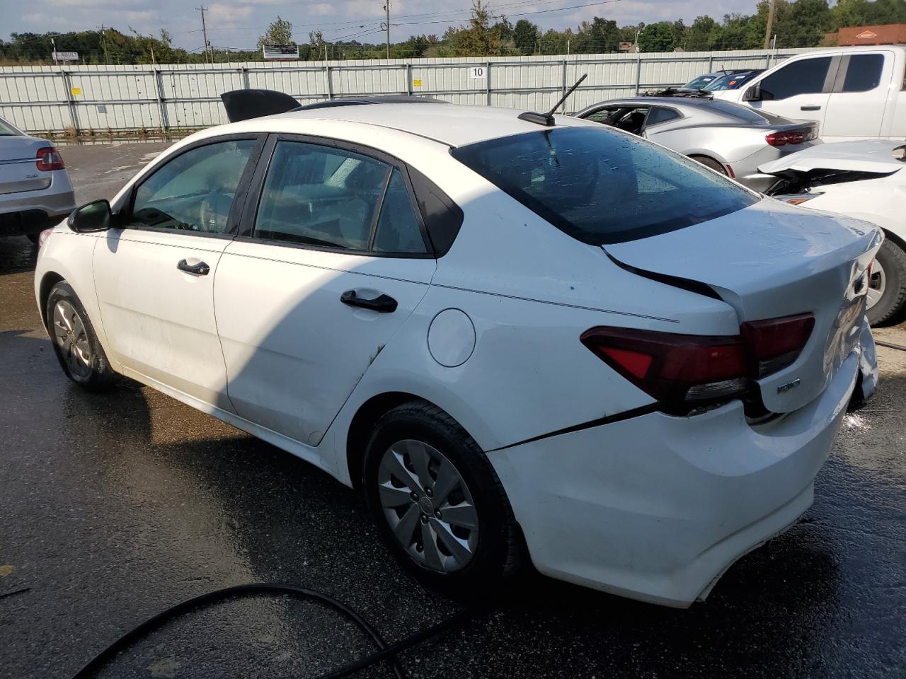 2018 Kia Rio - Image 2