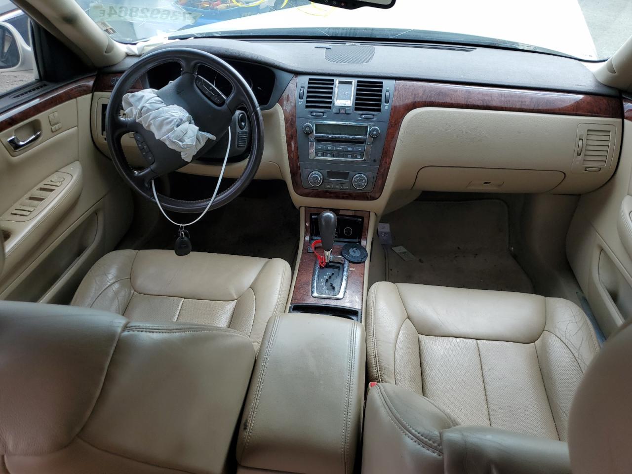 2007 Cadillac Dts VIN: 1G6KD57Y17U147889 Lot: 73692864