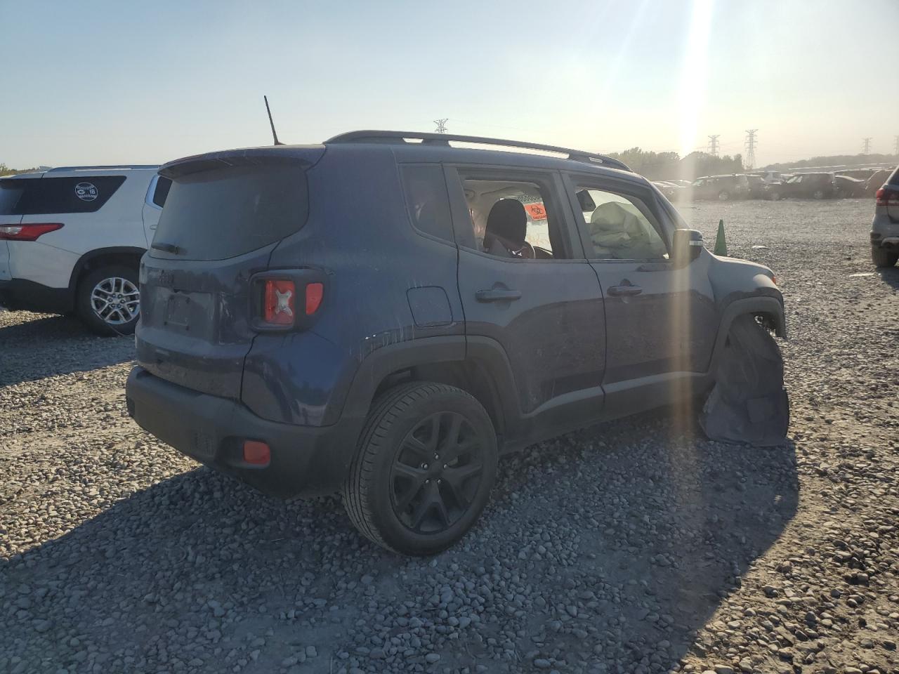 2018 Jeep Renegade - Image 3
