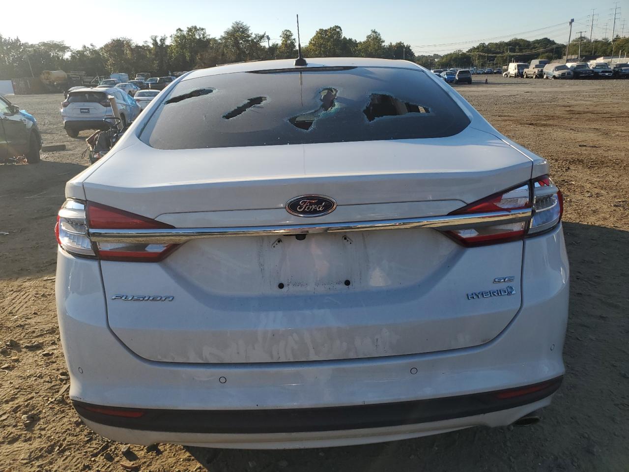 2018 Ford Fusion Se Hybrid VIN: 3FA6P0LU7JR250198 Lot: 75896614