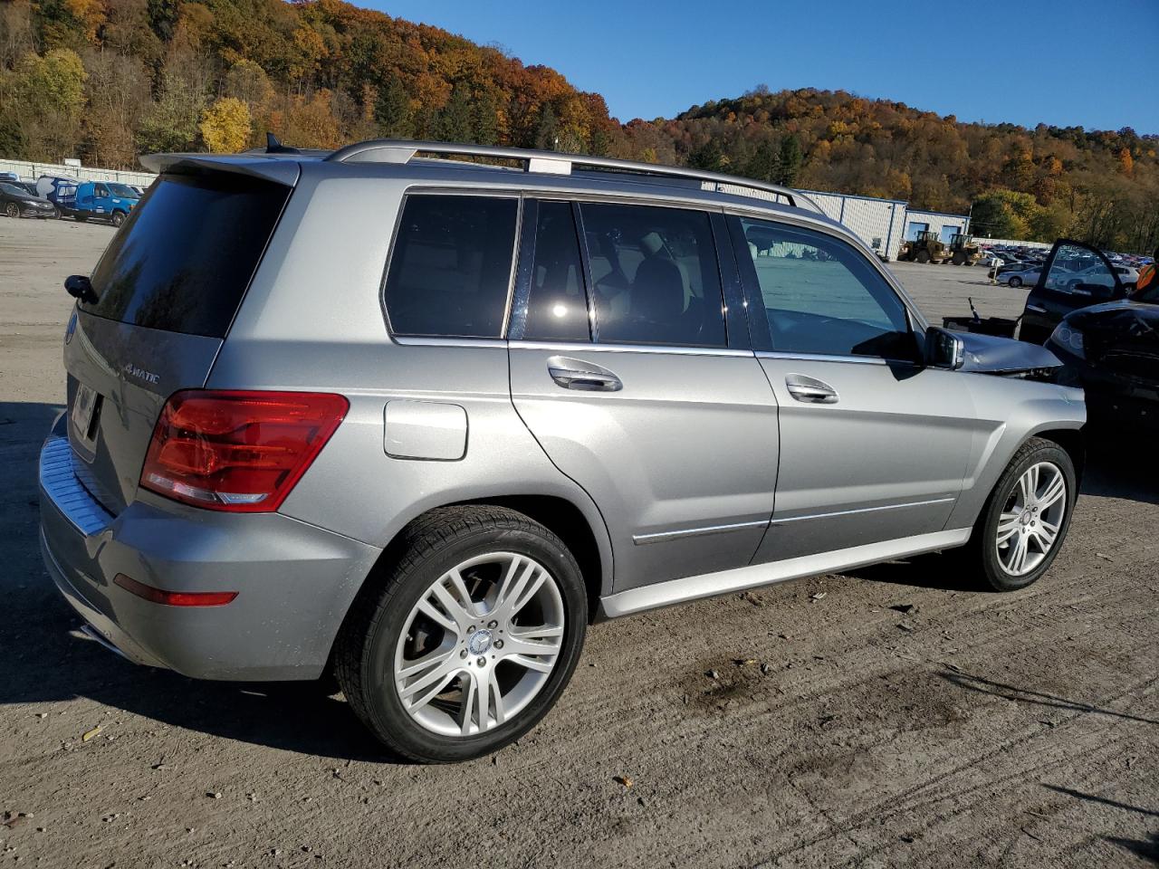 VIN WDCGG8JB6DG000133 2013 MERCEDES-BENZ GLK-CLASS no.3