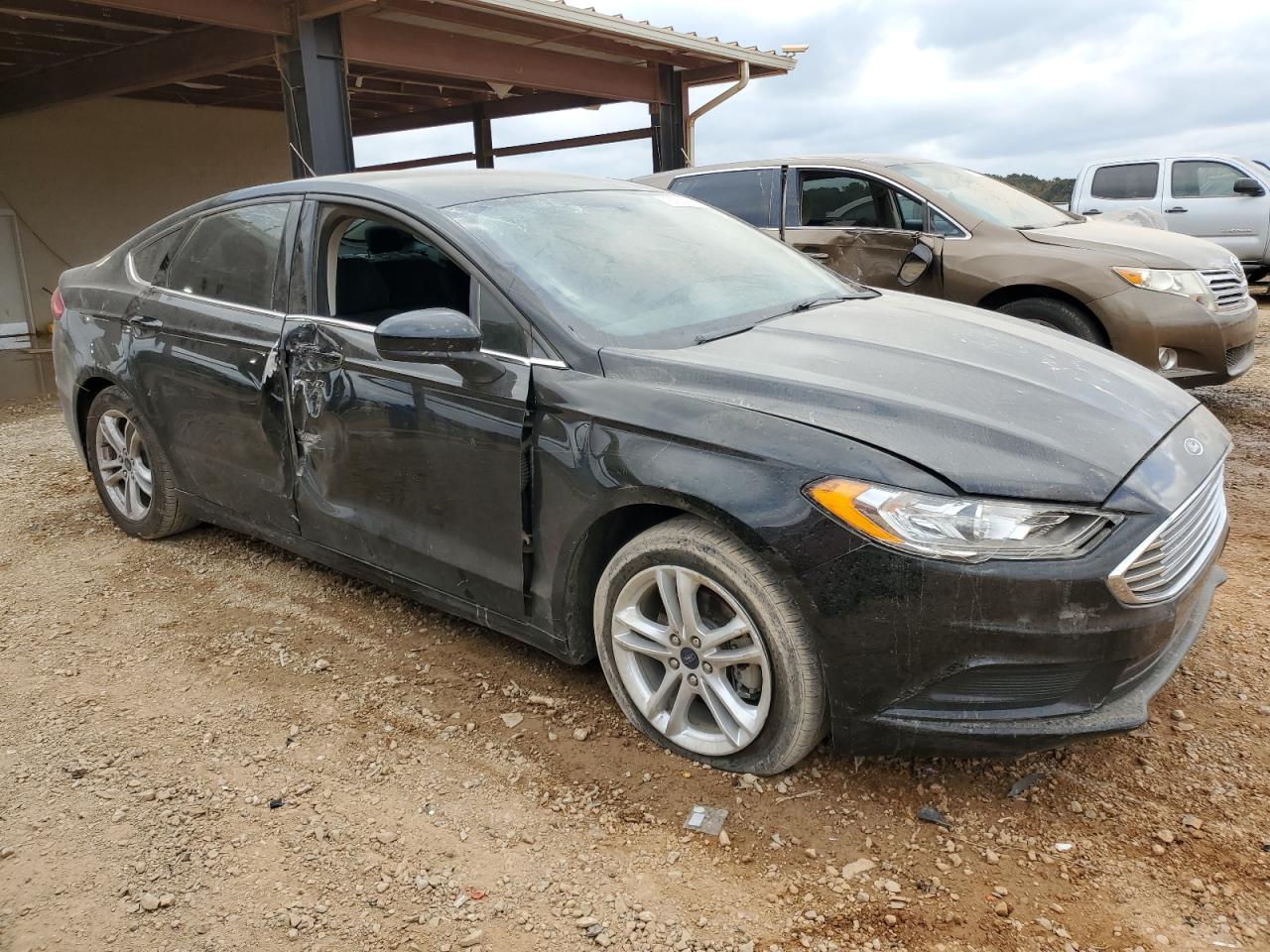 VIN 3FA6P0H75JR220894 2018 FORD FUSION no.4